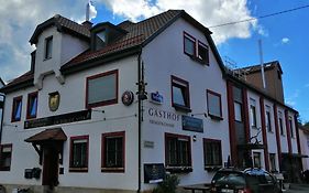 Zimmervermietung Gasthof Lamm, Zugang Erfolgt Selbststaendig Ueber Ein Schluesseltresor